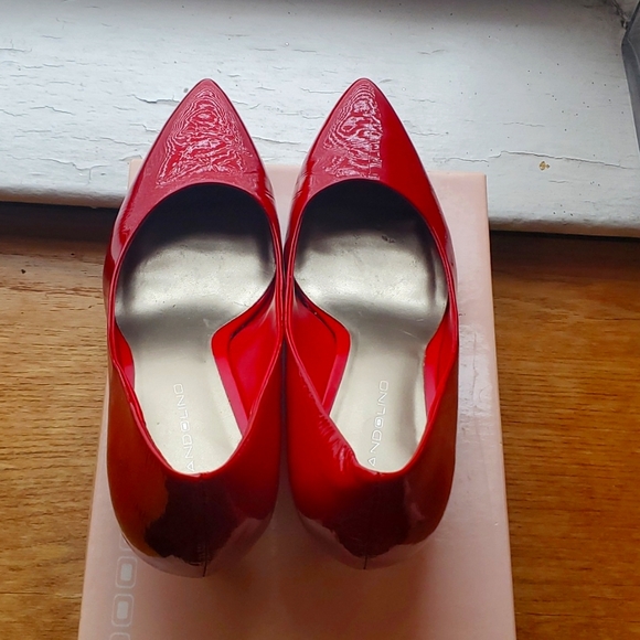 Shoes - Picture 3 of 6